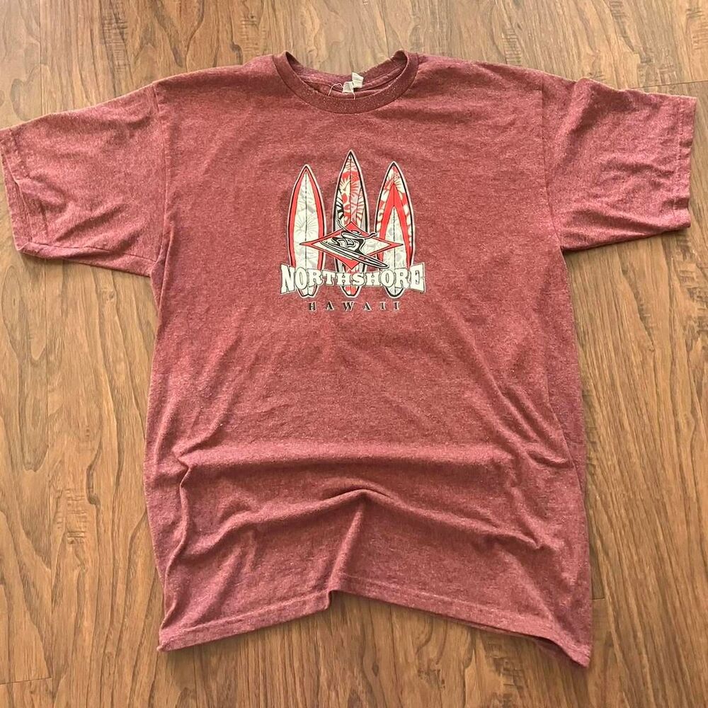 American-vintage Men's Burgundy and Red T-shirt